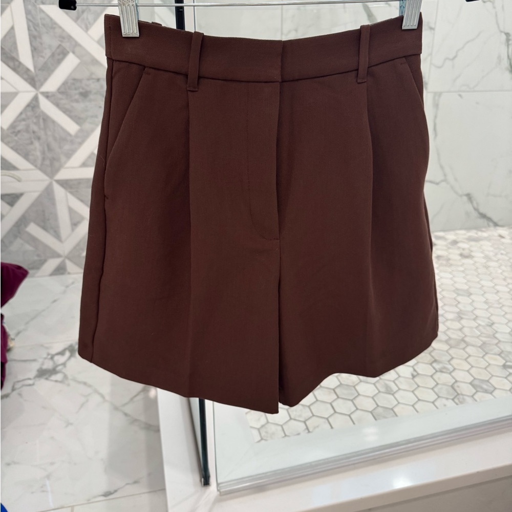 Abercrombie Fitch brown shorts NWT